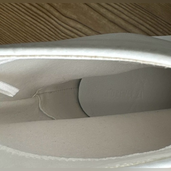 Women’s White High Stiletto Pointed Toe Ankle Boots Sz 7.5 US - Picture 12 of 12